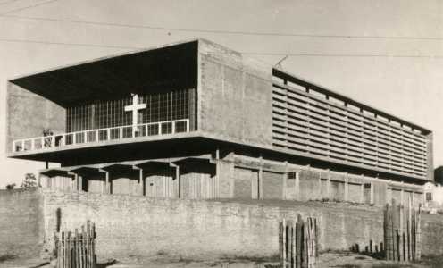 Construção da nova Igreja